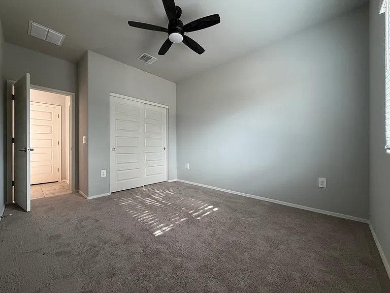 6853 S Portugal Ave — Photo 18