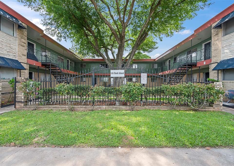 105 N Rockisland St, Angleton, TX 77515 MLS 53625240 Zillow