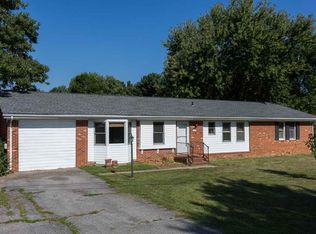 13 Georganna Dr, Lyndhurst, VA 22952