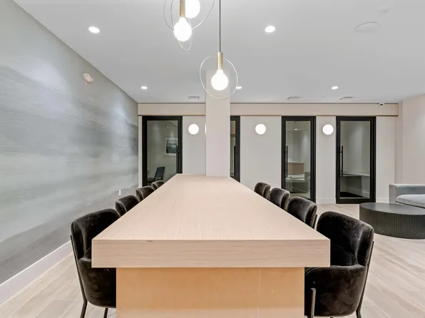 597 Grand Street image 24 of 39