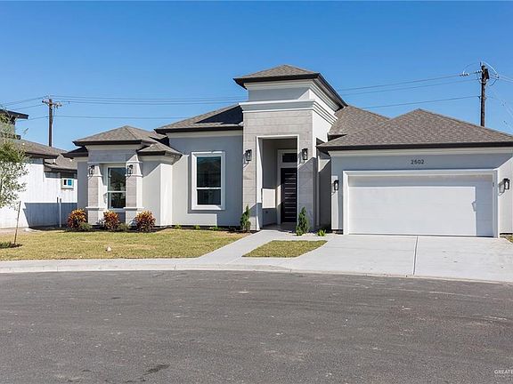 2nd image of 2502 Zinnia St