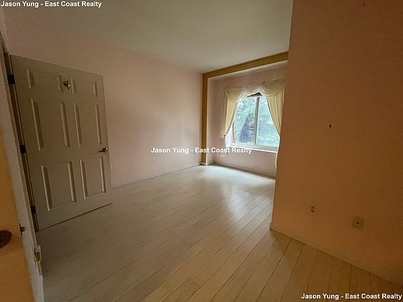 2nd image of 1 Cityview Ln Unit 108