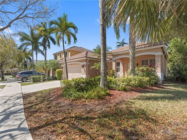 1097 Allamanda Way