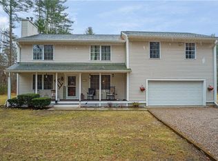 33 Dye Hill Rd, Hope Valley, RI 02832