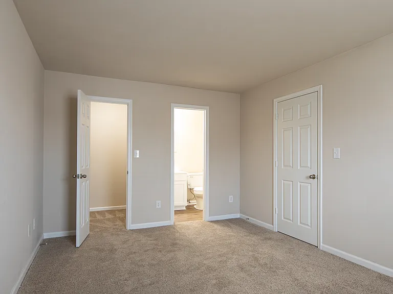 Summer Station Apartments Where Comfort Meets Coastal Living — Photo 179