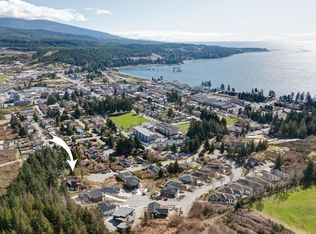 5628 Medusa Pl, Sechelt, BC V0N 3A3