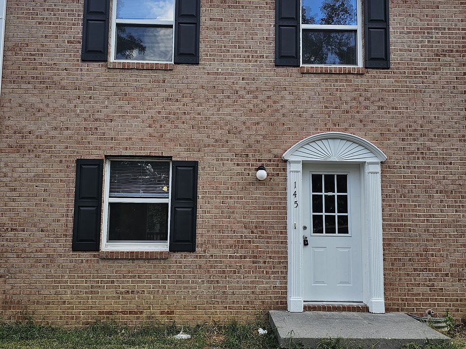 1st image of 145 Buckingham Dr #1