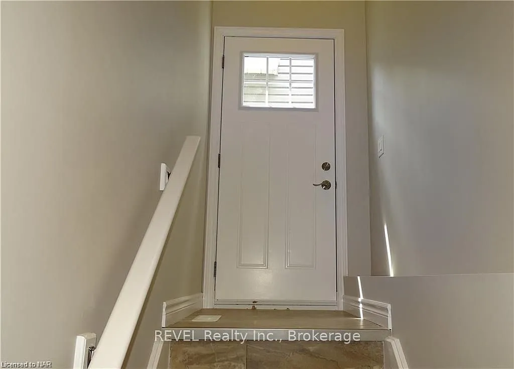2 bed, $1,950 — Photo 2