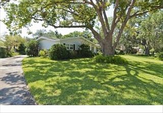3rd image of 17 Fairglen Dr