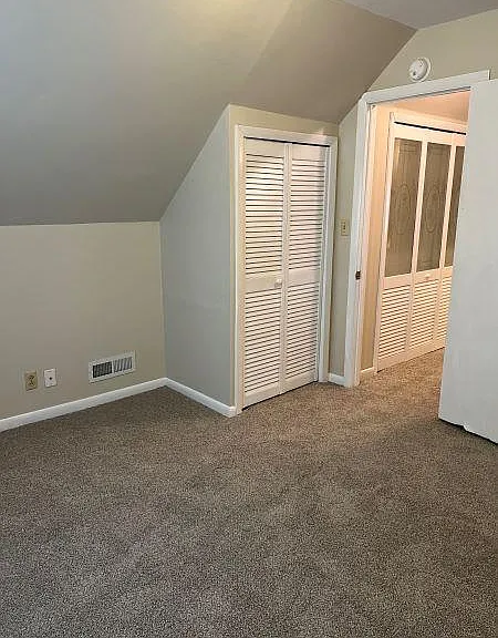 1027 Saint Clair Ave #A — Photo 14