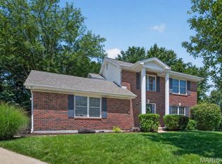 17 Congressional Way Ct, O'Fallon, MO 63368