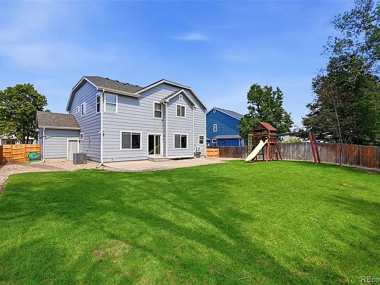 5504 E Burlington Dr — Photo 36