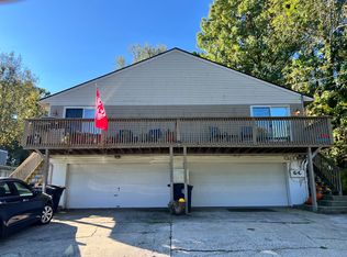 1572 Faye Rd, Akron, OH 44306