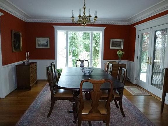 2nd image of 3305 Parkcliff Dr
