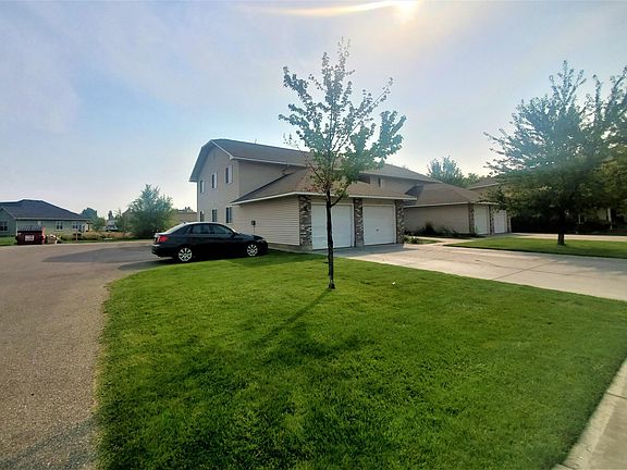 2nd image of 3178 E Chasewood Dr