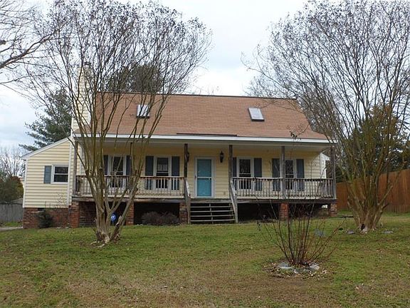 2nd image of 4036 Hilltop Farms Ter