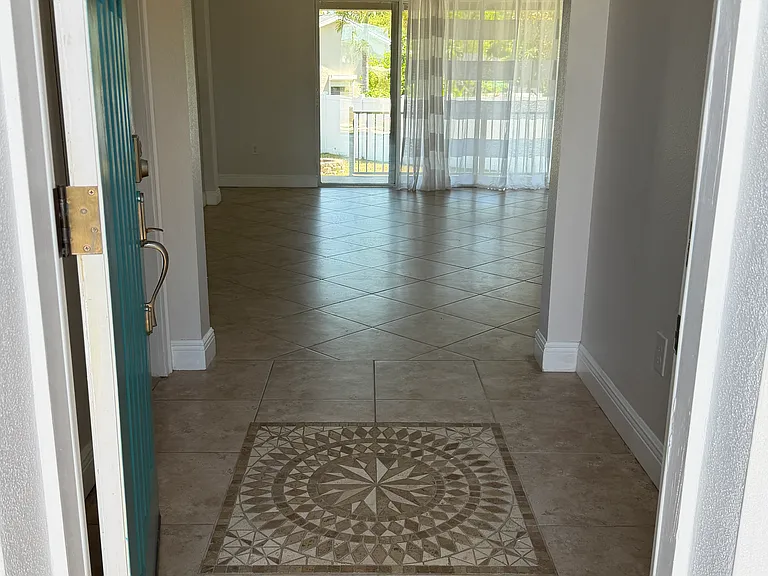 6501 Manila Palm Way — Photo 13