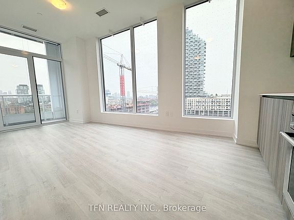 3rd image of 15 Richardson St #1405