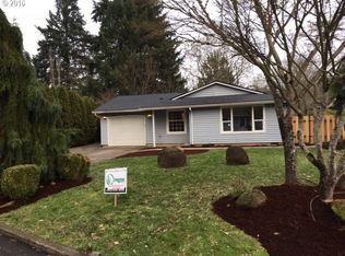 490 S Knott St, Canby, OR 97013