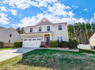 3042 Rhododendron Pl, Lake Wylie, SC 29710