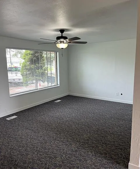 74 E Valley View Dr — Photo 1