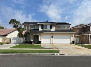1318 Hermosa Dr, Corona, CA 92879