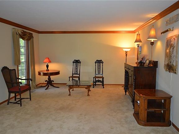 4th image of 2480 Wendling Dr