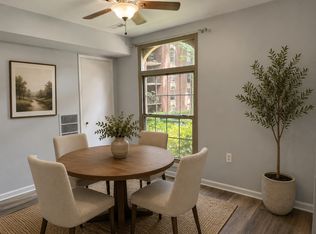 3354 Woodburn Rd APT 14, Annandale, VA 22003