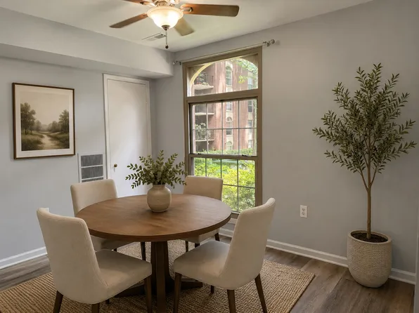 3354 Woodburn Rd APT 14, Annandale, VA 22003