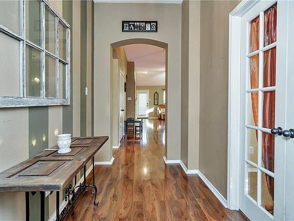 3rd image of 6212 Stone Lake Dr
