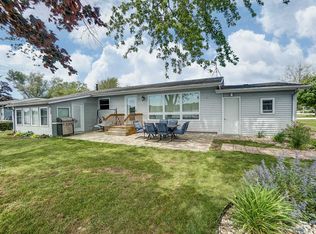 8 Ems B3ar Ln, Leesburg, IN 46538