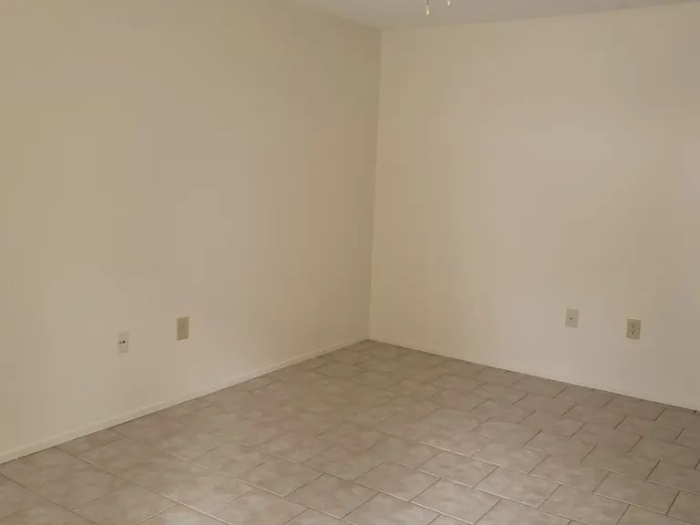 14568 Kohnke Hill Rd #19 — Photo 6