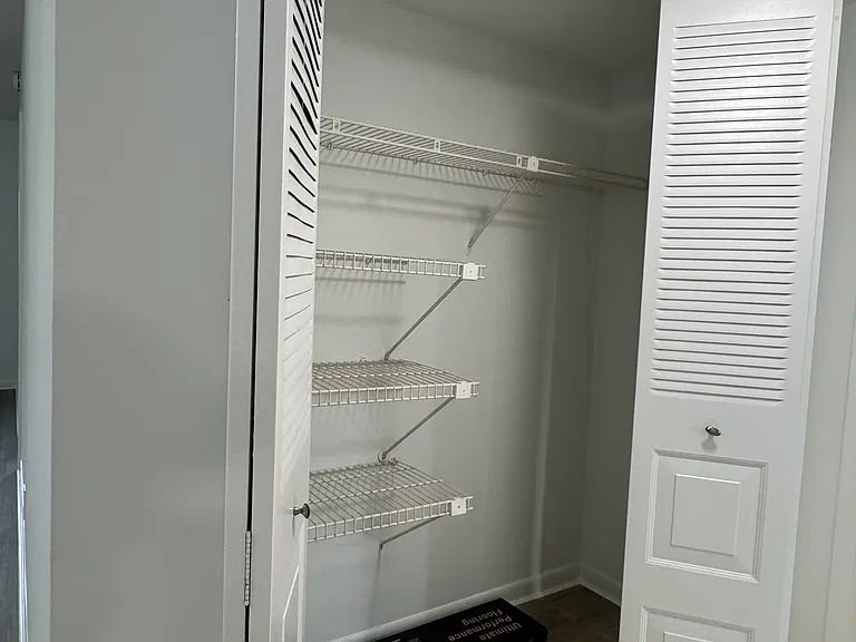3900 NW 76th Ave #108 — Photo 7