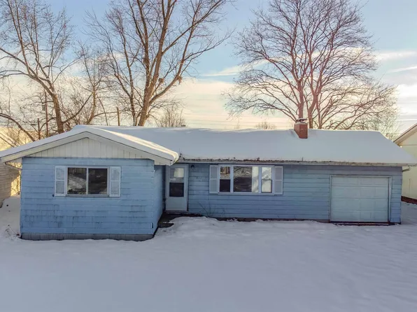 28856 Driftwood Dr, Elkhart, IN 46516