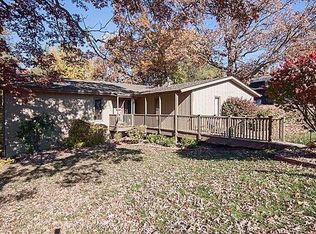 3105 29th St, Moline, IL 61265
