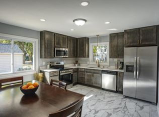 6486 N 42nd St, Milwaukee, WI 53209