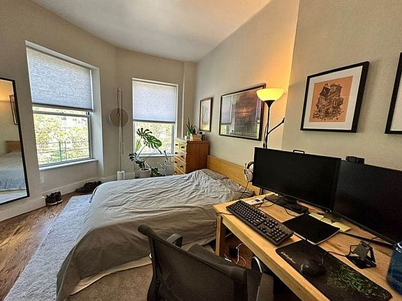 3rd image of 164 Underhill Ave APT 3F