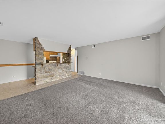 4th image of 4 Oak Creek Dr APT 2507