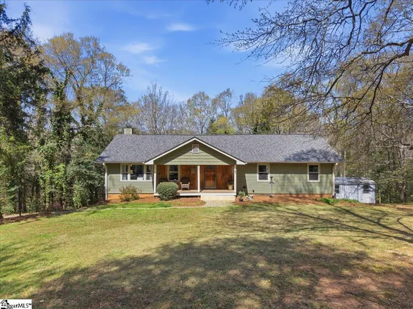 90 Southwood Dr, Greenville, SC 29605