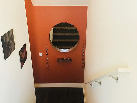4th image of 1210 Diamond Court