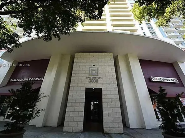 3000 Coral Way APT 1201, Miami, FL 33145