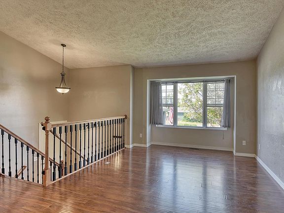 5th image of 1411 Sinclair St
