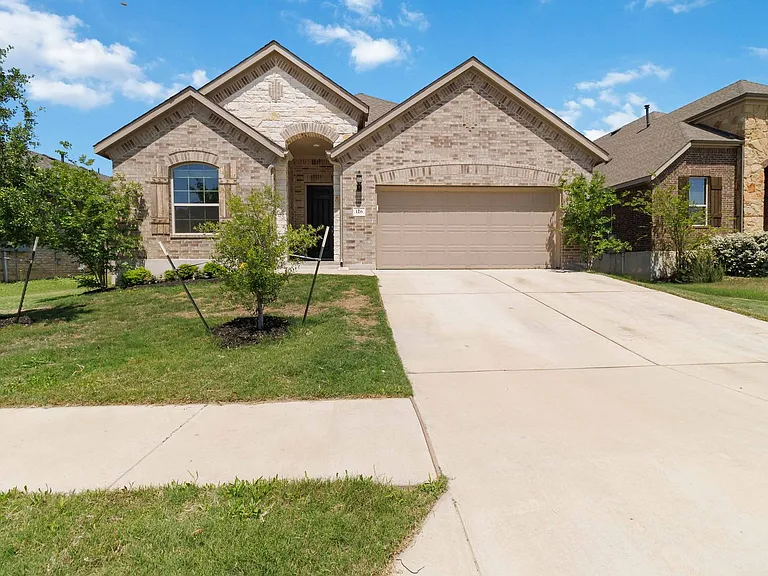 126 Smokebush Trl — Photo 1
