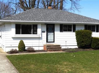 15460 Birchcroft Dr, Brookpark, OH