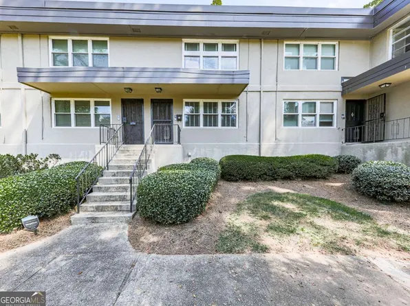 284 Lakemoore Dr NE APT D, Atlanta, GA 30342