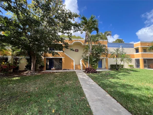 183 Lakeview Dr APT 203, Fort Lauderdale, FL 33326