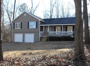 1535 Hunters Cv, Auburn, GA 30011
