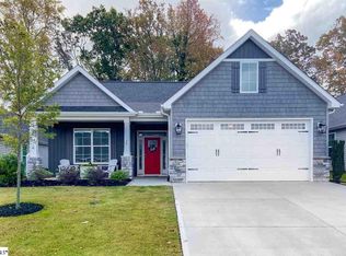 26 Golden Apple Trl, Mauldin, SC 29662