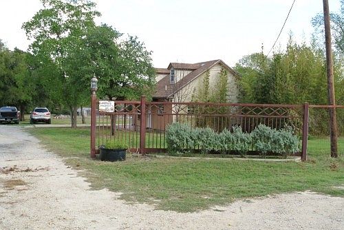 3rd image of 7290 Peacock Ln