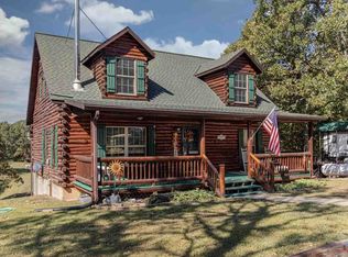 17541 Georgetown Ave, Warsaw, MO 65355